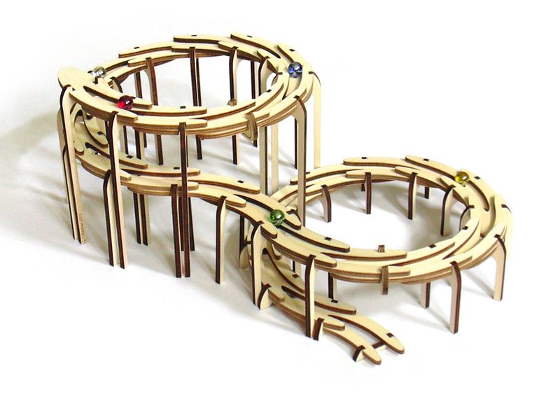 Datei:Marblerun-1.jpeg