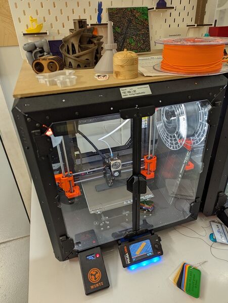 Datei:Prusa Mk4 im Fablab.jpg